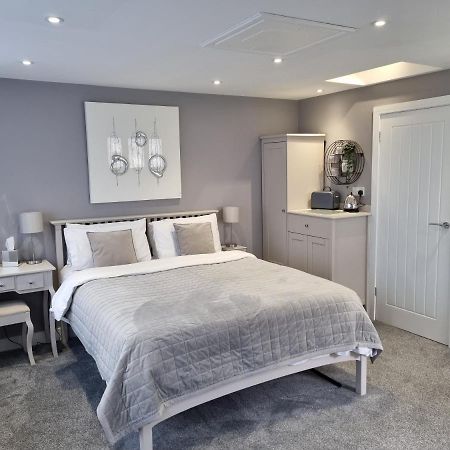 The Boathouse Apartment Lee on the Solent Bagian luar foto